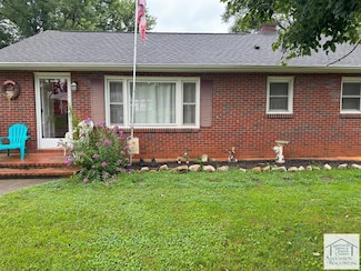 906 Vine St, Martinsville, VA 24112