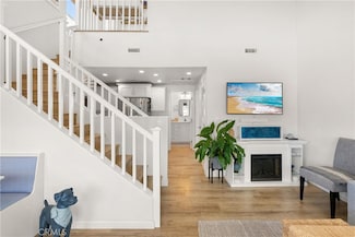 1 Bolivar St, Newport Beach, CA 92663