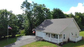 44 Waterwheel Rd, Galax, VA 24333
