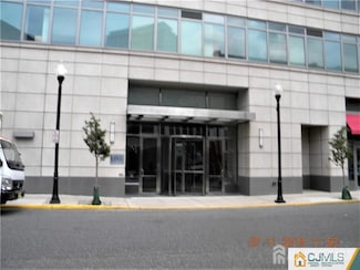 1 Spring St Unit 1805, New Brunswick, NJ 08901