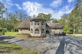65 Old Cahoonzie Rd, Sparrow Bush, NY 12780