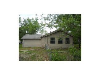 23806 South Rd, Mosby, MO 64024