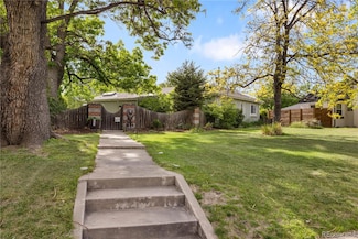 4567 Grove St, Denver, CO 80211