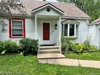2468 Fernwood Ave, Ann Arbor, MI 48104