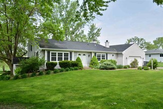 6646 Chestnut Cir, Windsor, WI 53598