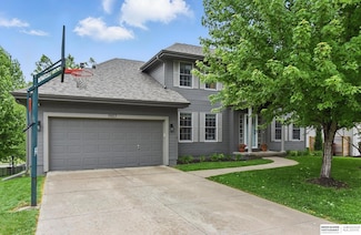1907 S 198th St, Omaha, NE 68130