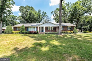 1506 Garry Ave, Vineland, NJ 08361