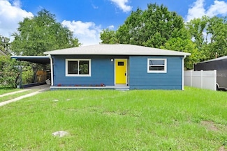 201 83rd Ave N, Saint Petersburg, FL 33702