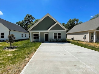 4903 Victoria Ave, Charlotte, NC 28269