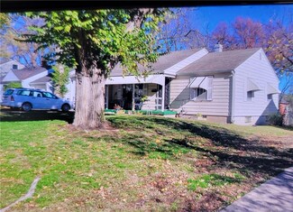 6639 Bales Ave, Kansas City, MO 64132