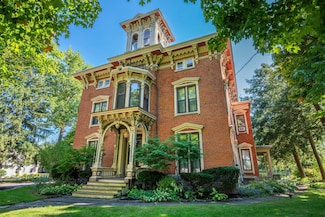 1423 Genesee St, Utica, NY 13501
