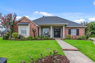 746 Sugar Maple Ln, Sulphur, LA 70665