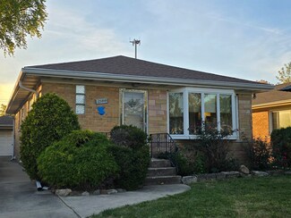 2544 Ernst St, Franklin Park, IL 60131