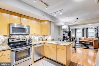 616 E St NW Unit 446, Washington, DC 20004