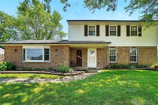 7028 Safari Dr, Dayton, OH 45424