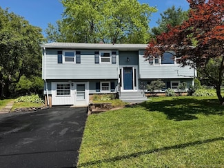 26 Nejako Dr, Middletown, CT 06457