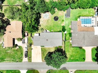 37 Maple Ave, Shalimar, FL 32579
