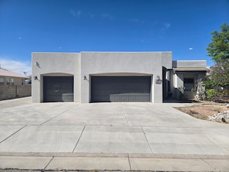 4505 Driftwood Ave NW, Albuquerque, NM 87114
