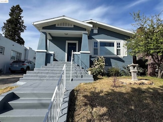 2848 Delaware St, Oakland, CA 94602