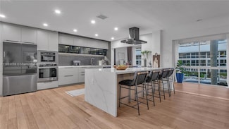 3051 NE 47th Ct Unit 207, Fort Lauderdale, FL 33308