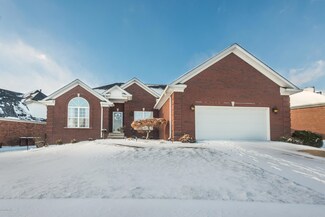 1206 Williams Ridge Rd, Louisville, KY 40243