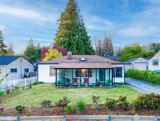 346 NE 158th St, Shoreline, WA 98155