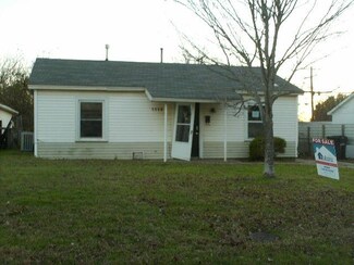 1114 SE 20th St, Oklahoma City, OK 73129