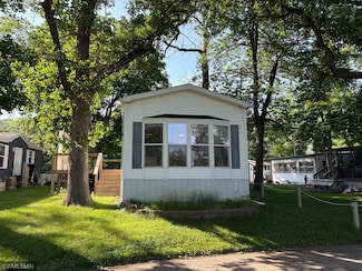 13496 Campfire Cir, South Haven, MN 55382
