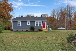 417 Nannie Burton Rd, Louisa, VA 23093