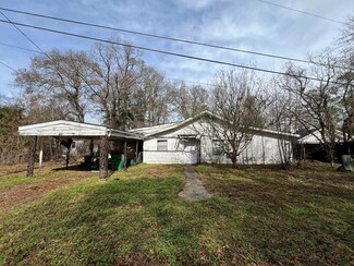 317 Farrell St, Picayune, MS 39466
