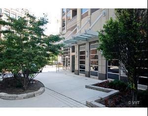 700 N Larrabee St Unit 1208, Chicago, IL 60654