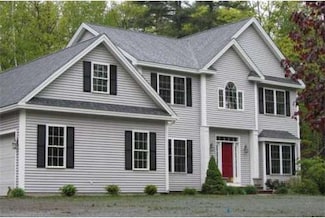 11 Danbury Ct, Londonderry, NH 03053