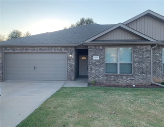 207 Alder St, Pea Ridge, AR 72751