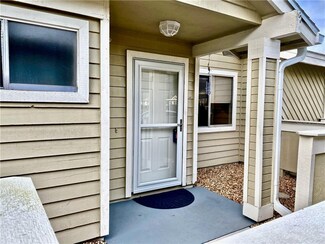 3003 Seawind Cir Unit 10B, Venice, FL 34293