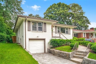 639 Lilla Dr SW, Atlanta, GA 30310