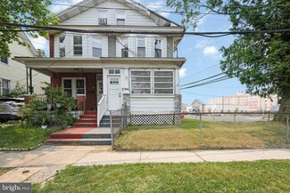 101 Evergreen Ave, Oaklyn, NJ 08107