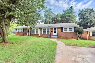 4709 Americana Ave, Charlotte, NC 28215