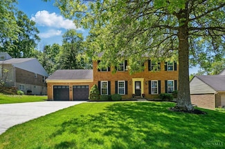 5594 Fawn Wood Ln, Cincinnati, OH 45247