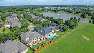 8307 Phantom Mist Dr, Richmond, TX 77406