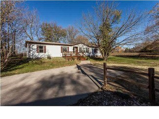 14332 SW 230th St, Douglass, KS 67039