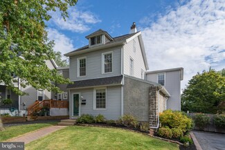 143 Saint Charles St, Drexel Hill, PA 19026