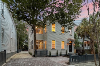 19 Smith St Unit A, Charleston, SC 29401