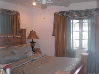 5012 SW 90th Way, Cooper City, FL 33328
