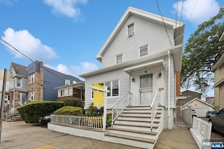 425 74th St, North Bergen, NJ 07047