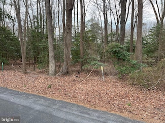 15 Kent Ave, Ocean View, DE 19970