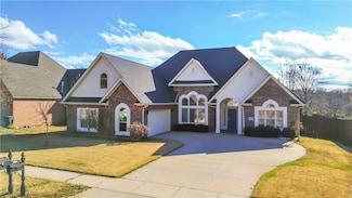 4129 W Mossy Rock Dr, Fayetteville, AR 72704