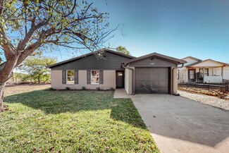 11107 Golden Triangle Cir, Fort Worth, TX 76244