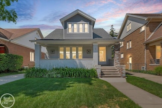 1357 Nottingham Rd, Grosse Pointe Park, MI 48230