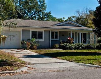 1731 Santa Anna Dr, Dunedin, FL 34698