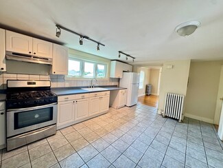 85 Lynnfield St Unit 3, Lynn, MA 01904